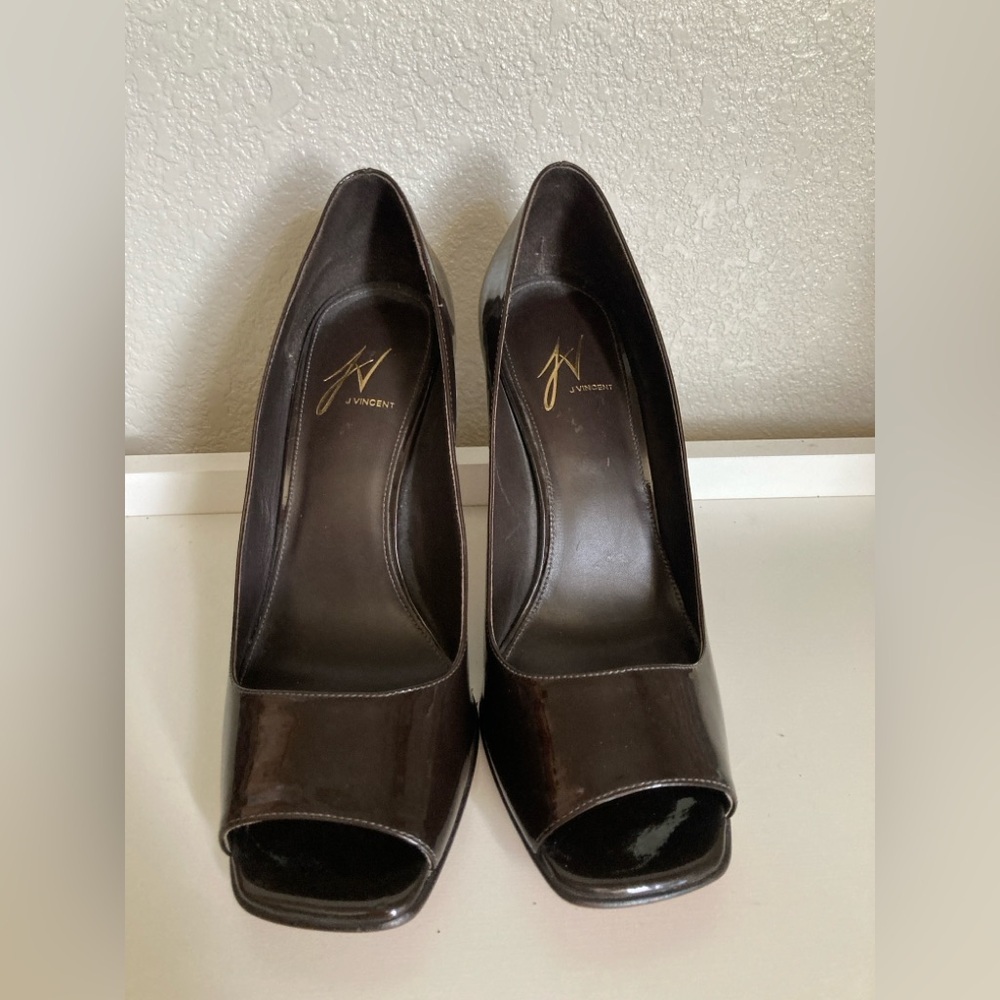 J. Vincent Sensational Brown Patent Leather Womens Open Toe 4" Heels Size 7.5